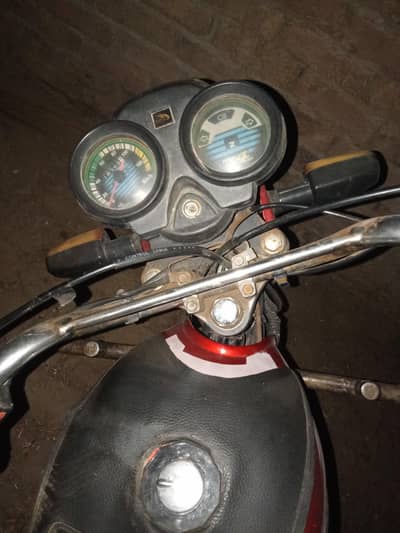 united 100 CC Alloy rim