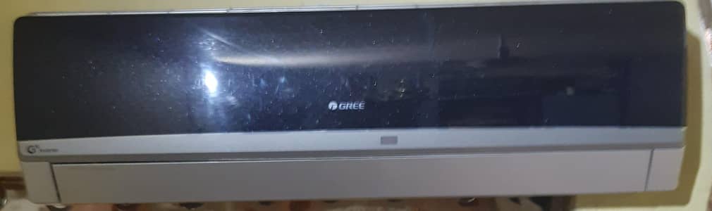 Gree G10 model 1.5 ten
