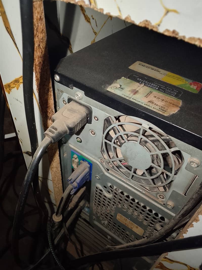 Full computer/PC 1