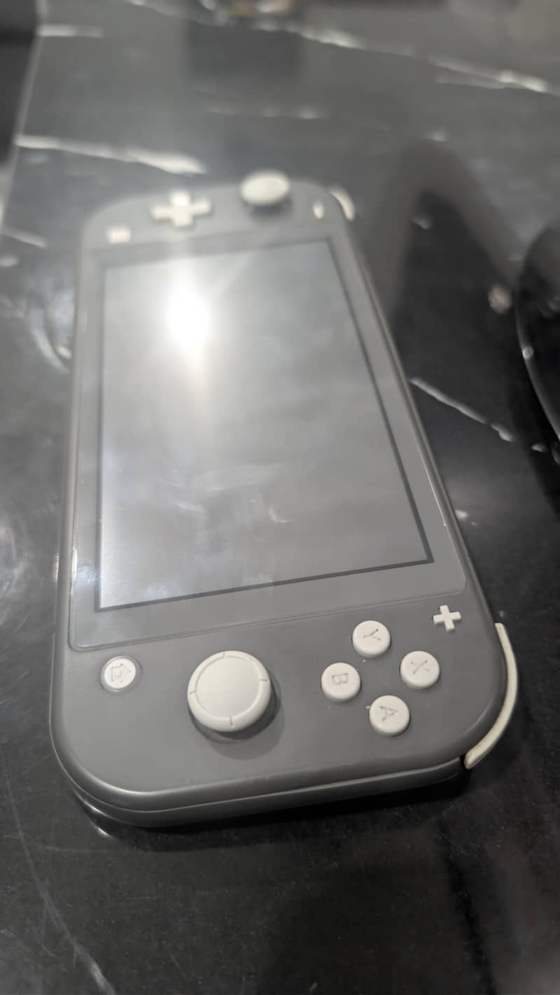 NINTENDO Switch LITE 1