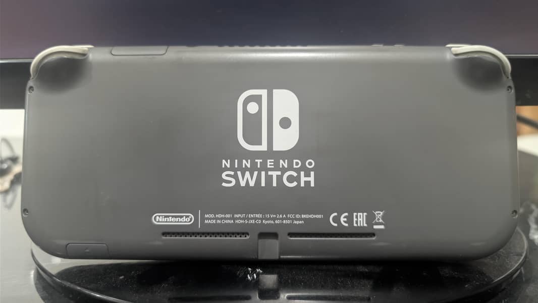 NINTENDO Switch LITE 3