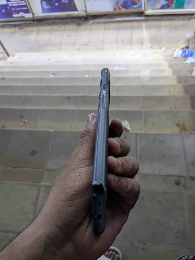 Google Pixel 6a 5