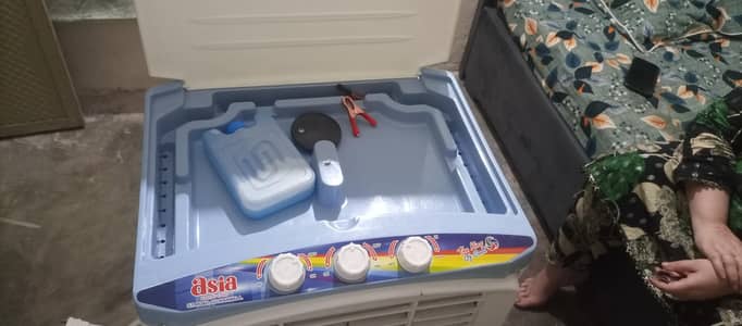 good condition urgent sale. 0314.6432. 992.12 volt hai