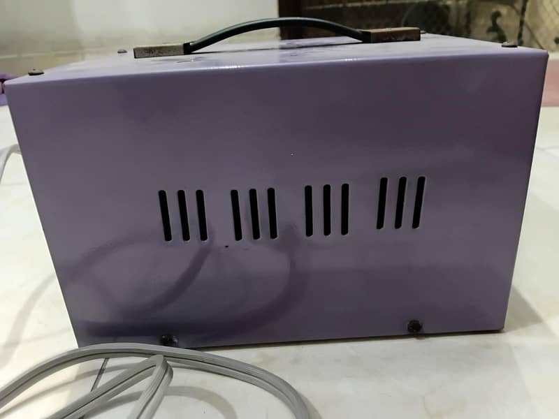AC Stabilizer 110 4