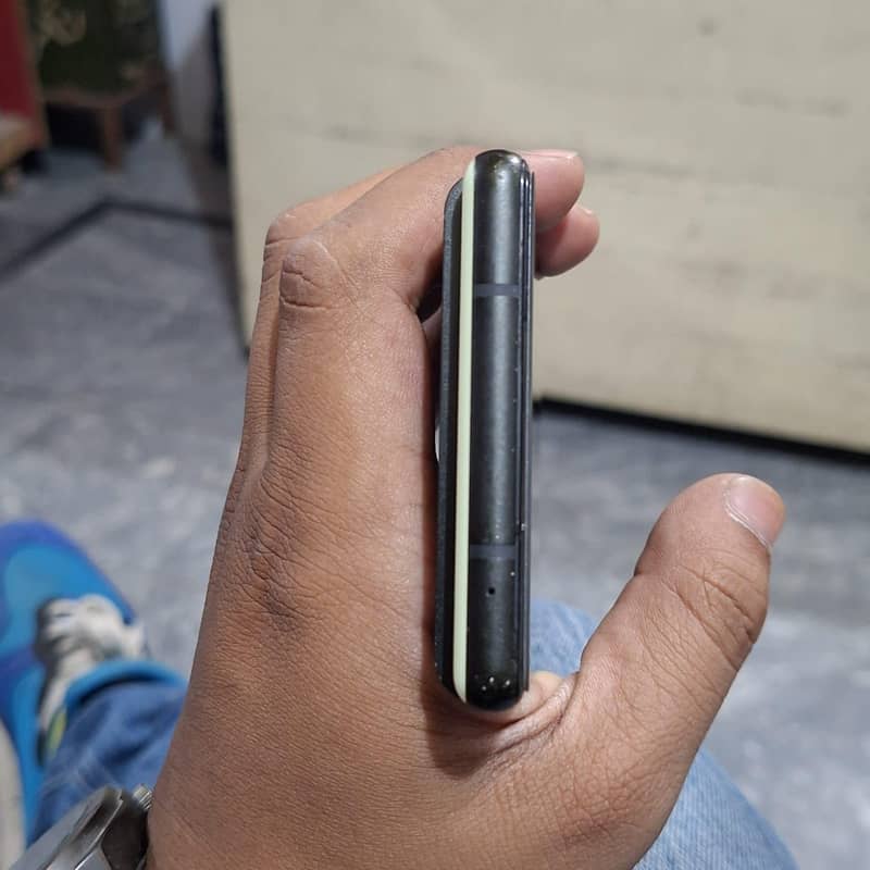 Google Pixel 6 6