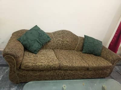Sofa Set For sale Urgent