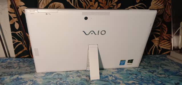 Sonu vaio Tap 11 inch 2 in 1 tab laptop
