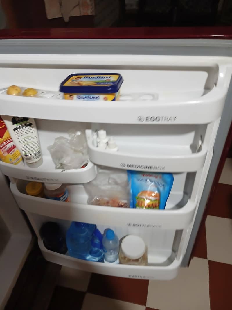 Refrigerator 4