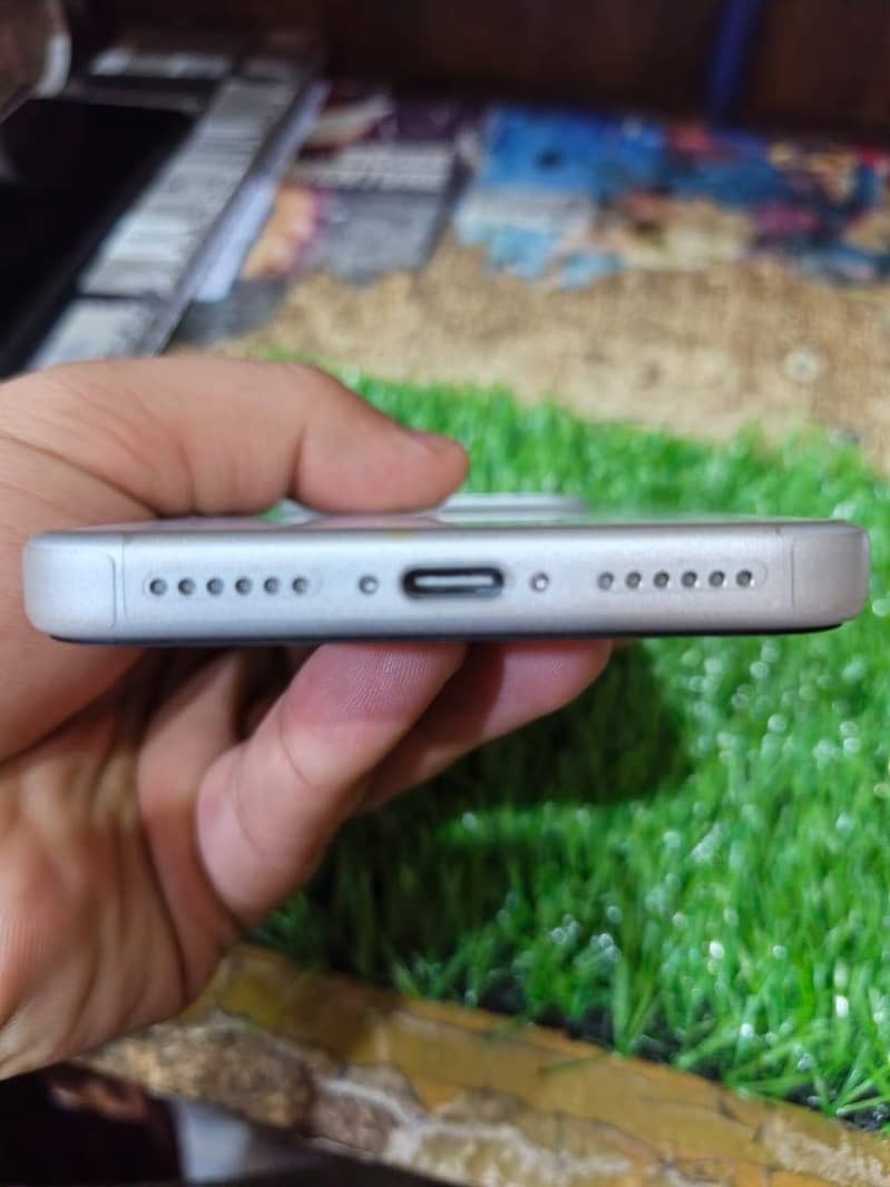 Apple iPhone 17 Pro Max 6