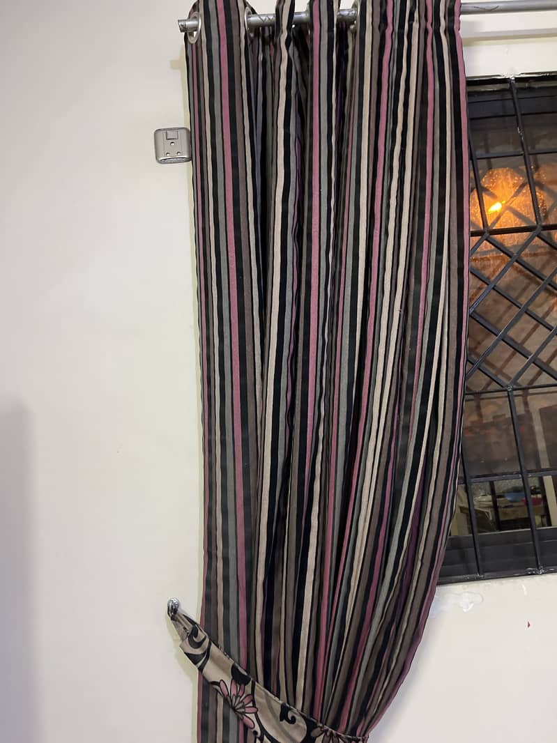 Sofa and curtains 5