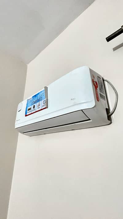 Dawlance Suave Inverter Split AC 1 Ton - Used | Excellent Cooling