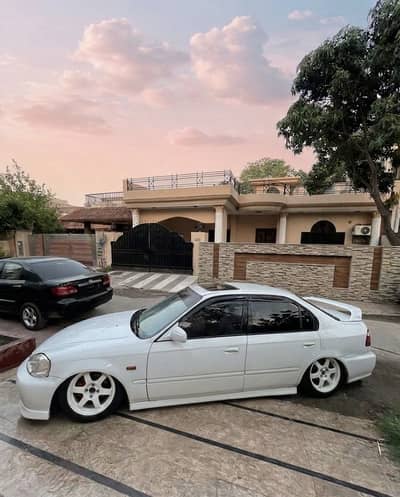 Honda Civic VTi Oriel 2000