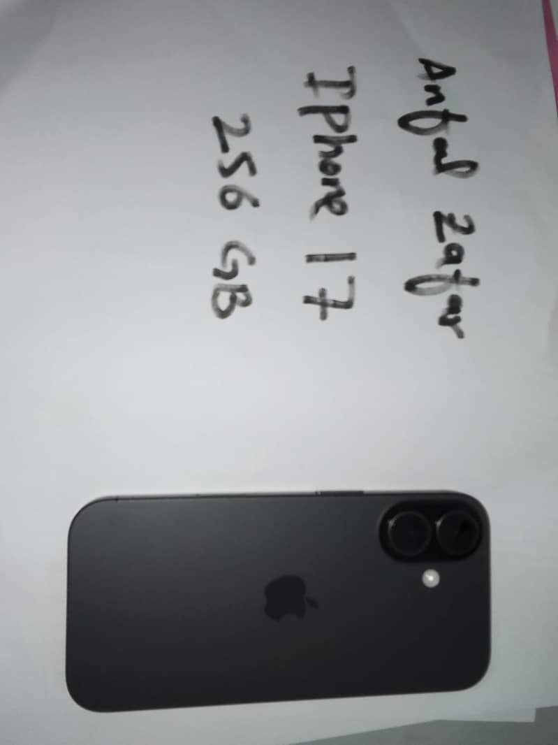 Apple iPhone 17 0