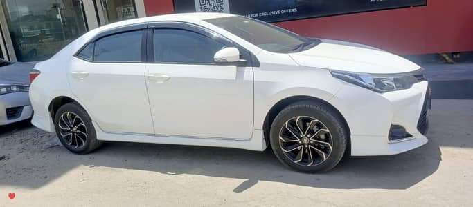 Toyota Corolla Altis 2025