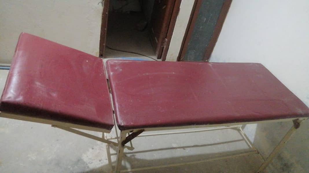 ہر سامان کی الگ قیمت ہے ۔ قیمت معلوم کرنے کےلیے رابطہ کریں 7