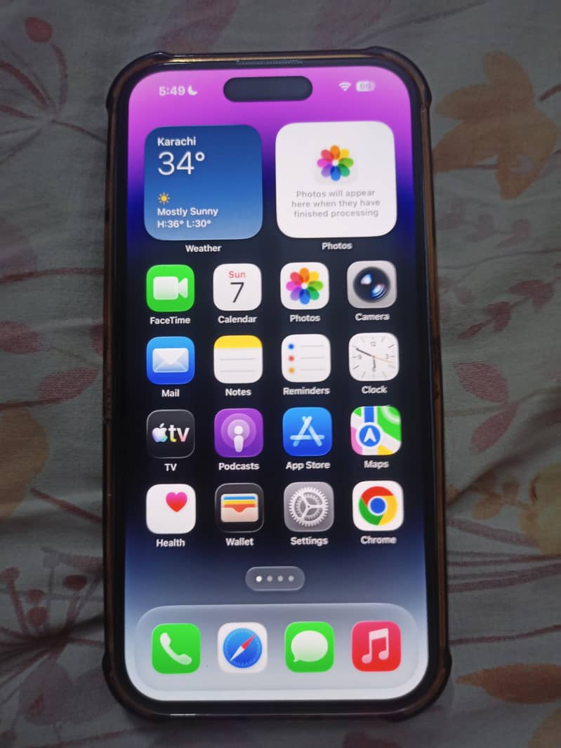 Apple iPhone 14 Pro 1