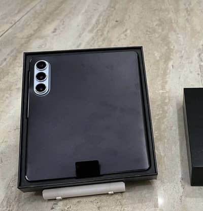 Samsung Mobile Z Fold 5 Factory Unlocked