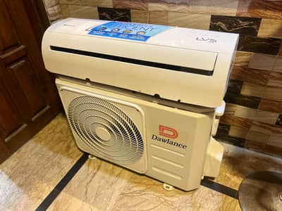 dawlance 1 ton condition like new 10/10