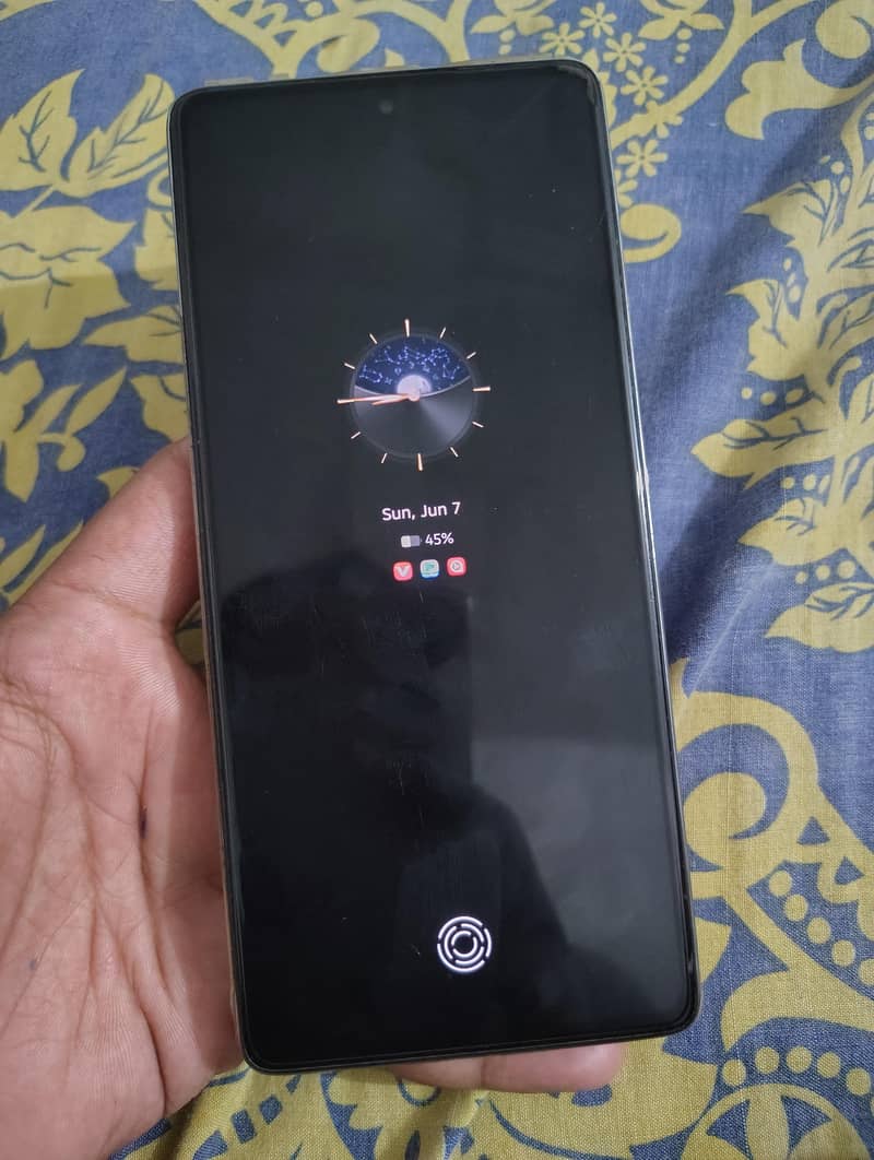 Tecno camon 30 6