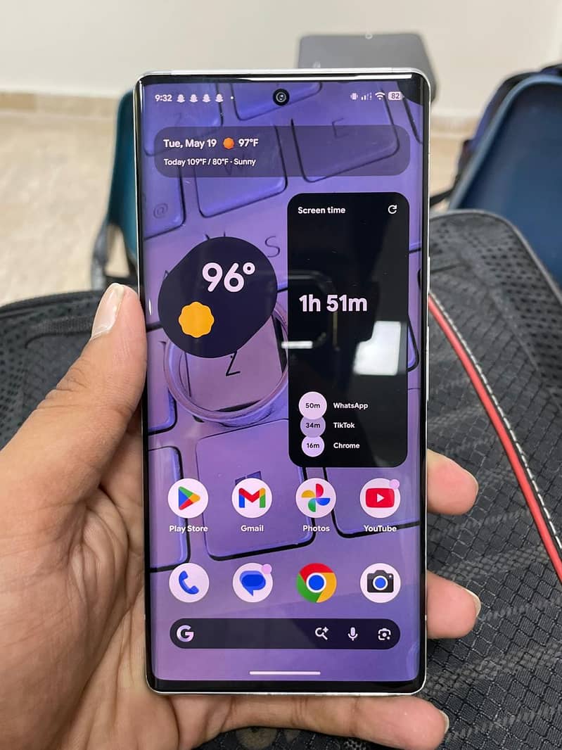 Google Pixel 6 Pro 9/10 condition 6
