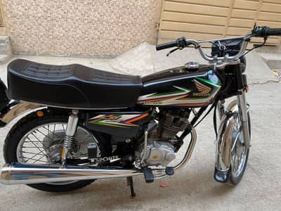 Honda CD 125 TOTALL GENIUN