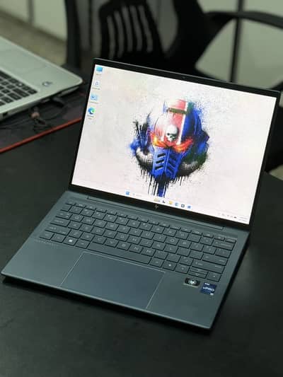 HP Elitebook Dragonfly G3 - i7 12th - 32gb ddr5 - 1TB - Touch Laptop