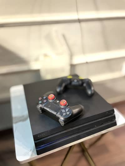 PlayStation 4 Pro 1TB (with box)