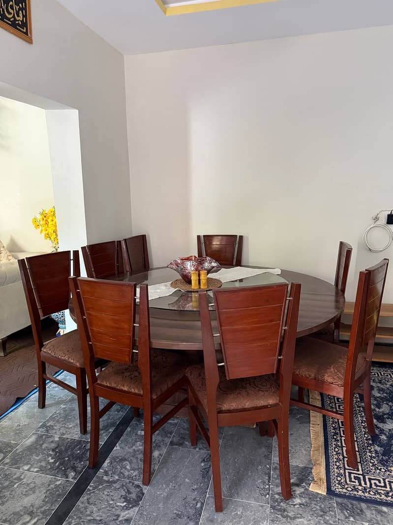 Dining chairs 0