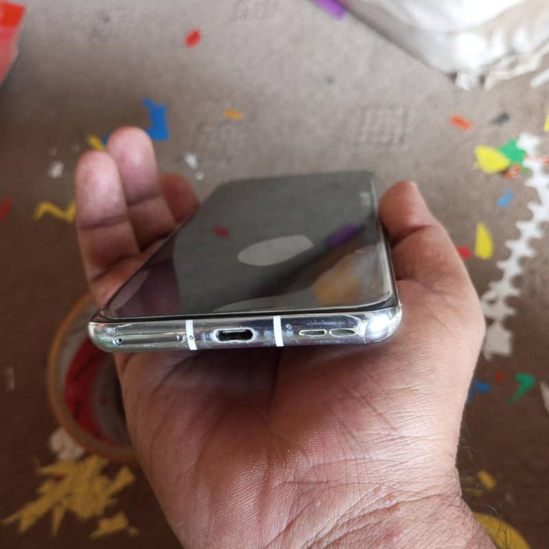 One Plus 9 Pro 4