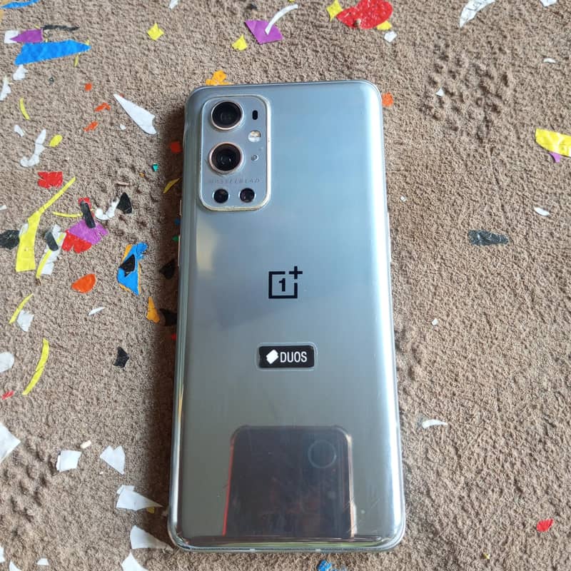 One Plus 9 Pro 6