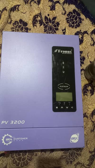 Fronus 3.2 kw soler inverter 100% ok