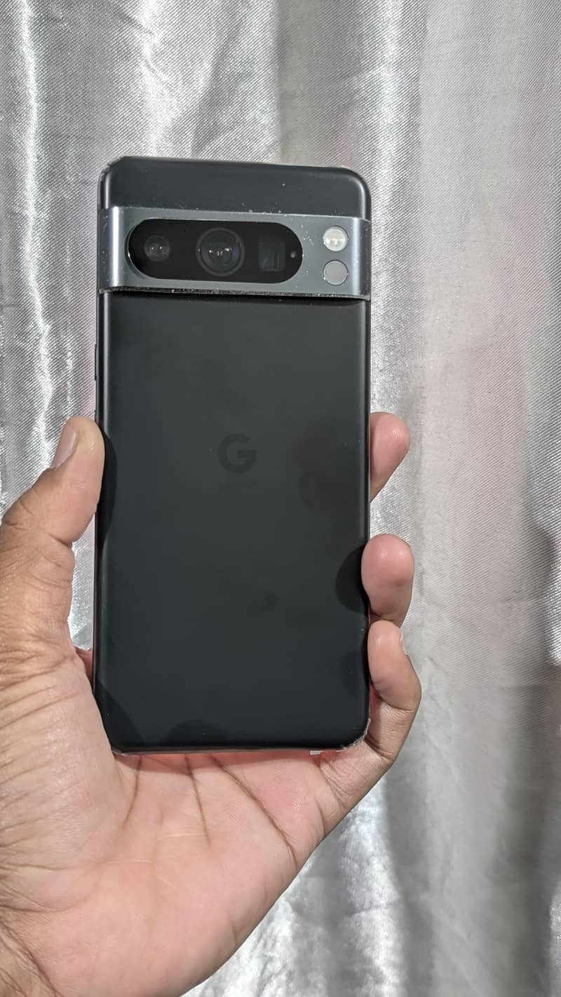 Google Pixel 8 Pro 4