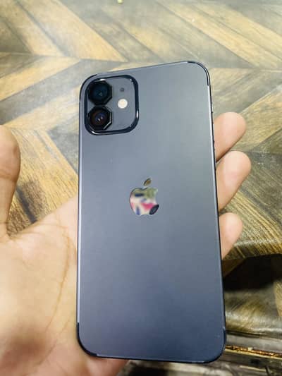 Apple iPhone 12