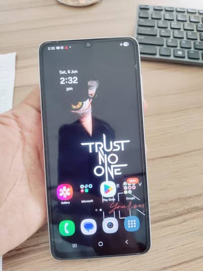 Samsung Mobile A06