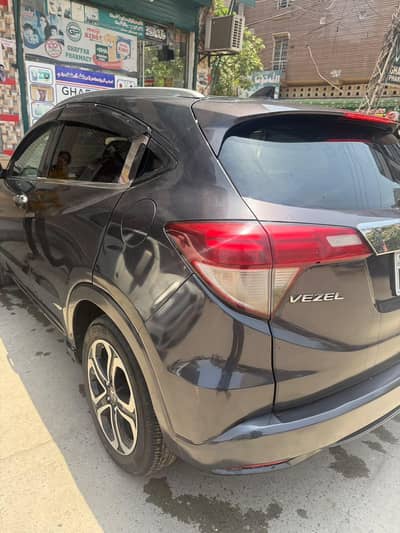 Honda Vezel 2014