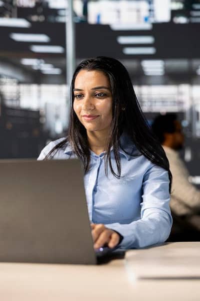 Need Female Office Assistant For Well Known Company