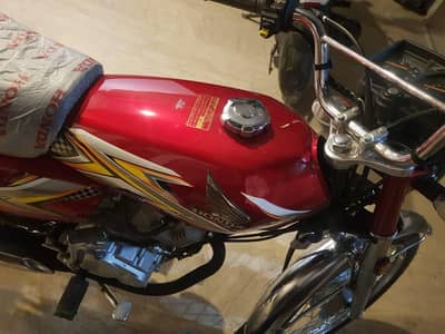 urgent selling Honda CG 125 used still new