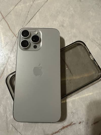 Apple iPhone 15 Pro Max