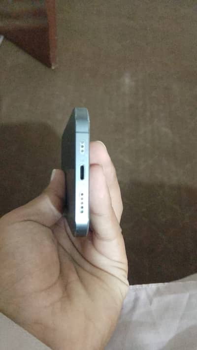 Apple iPhone 12 Pro sim time available