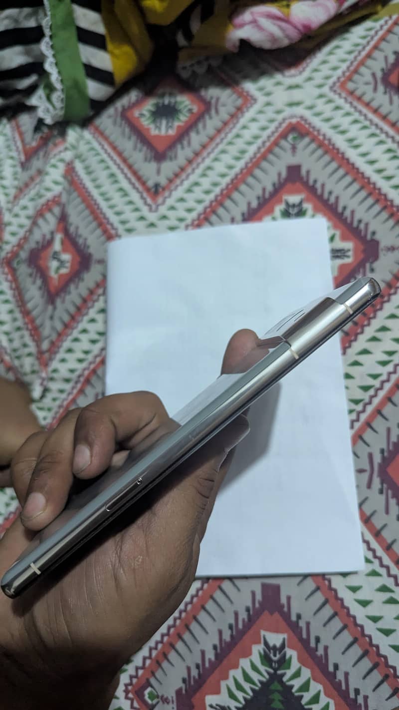 Google Pixel 7 Pro 4