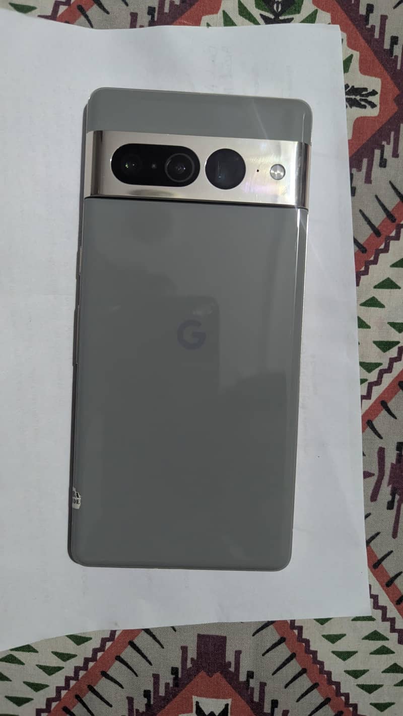 Google Pixel 7 Pro 6