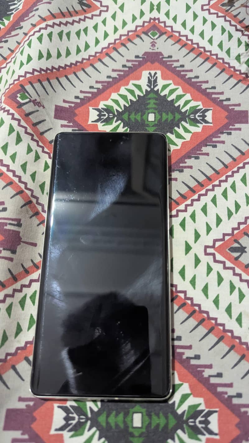 Google Pixel 7 Pro 9