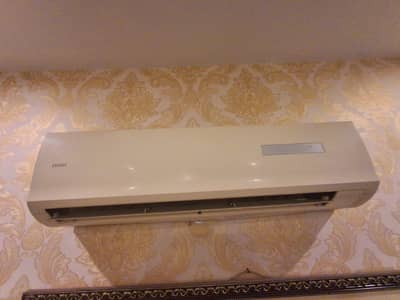 Hair 1.5 Ton split AC