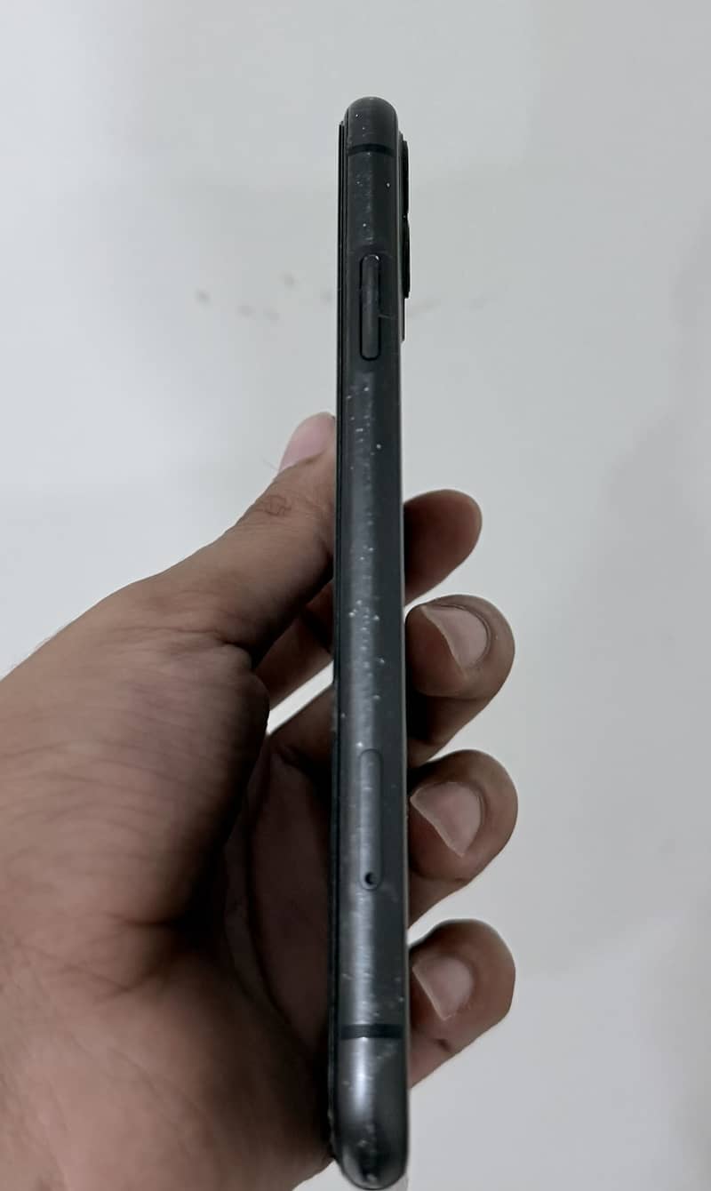 Apple iPhone 11 2