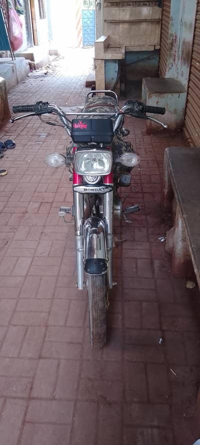 pepper clear hai bike body ok hai engine set hai