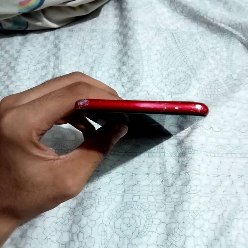 Apple iPhone 8 Plus 6