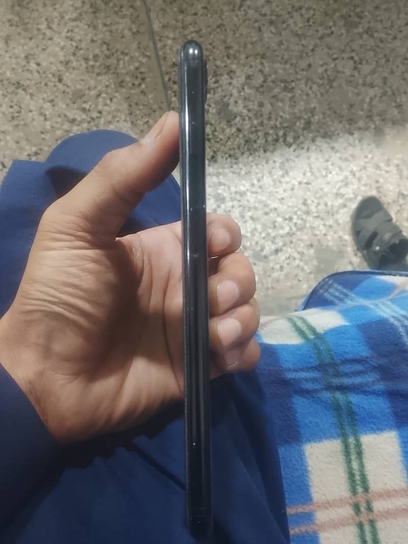 Apple 0