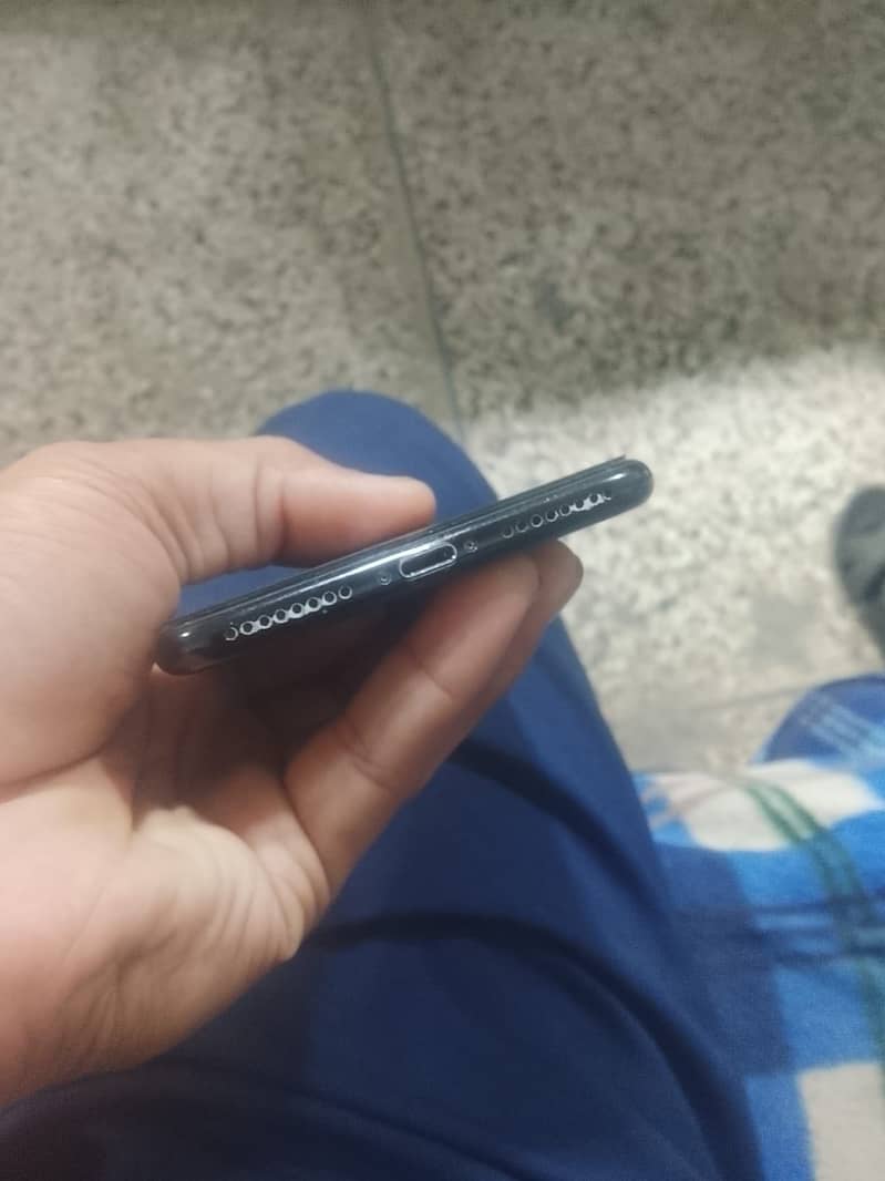 Apple 2