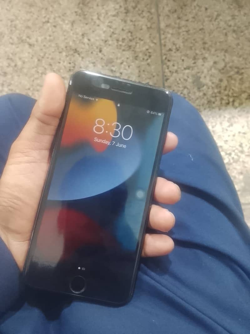 Apple 4