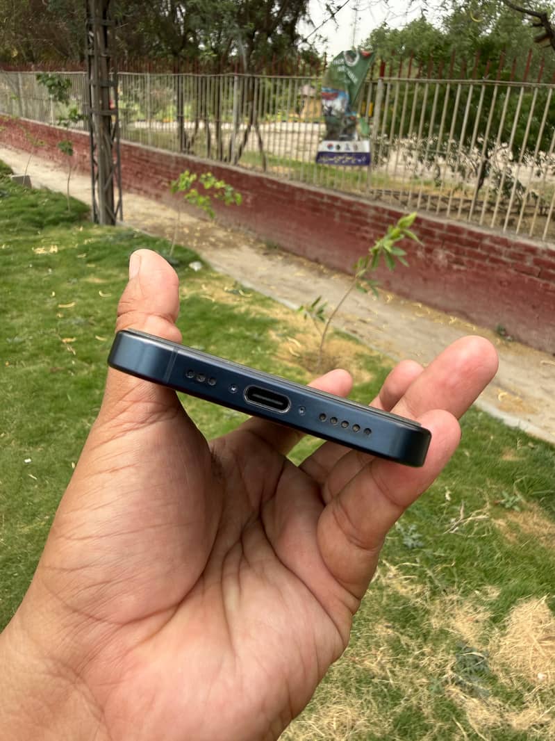 iphone 15 pro 1